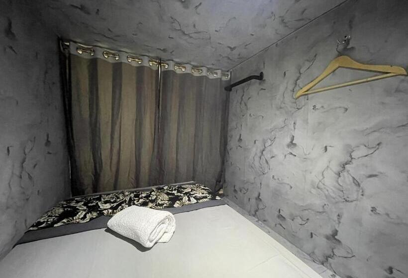 Pedidi Penida Hostel