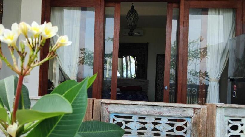 פנסיון Ameli Bed & Breakfast