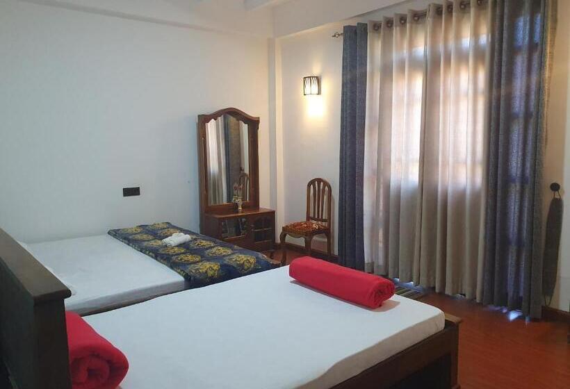 Pension Barrow Villa