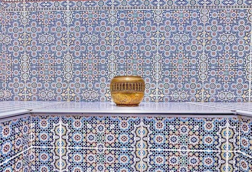 پانسیون Bungalow Kousmat 1