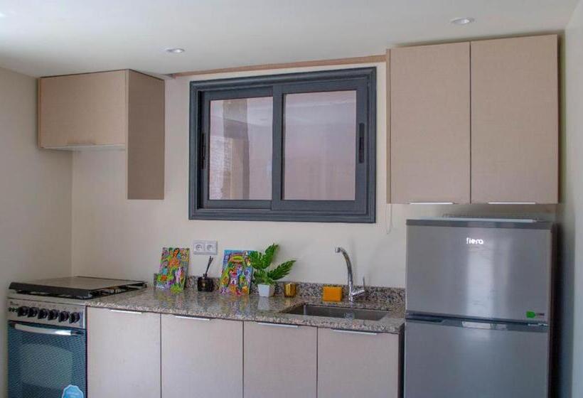 پانسیون Bungalow Kousmat 1