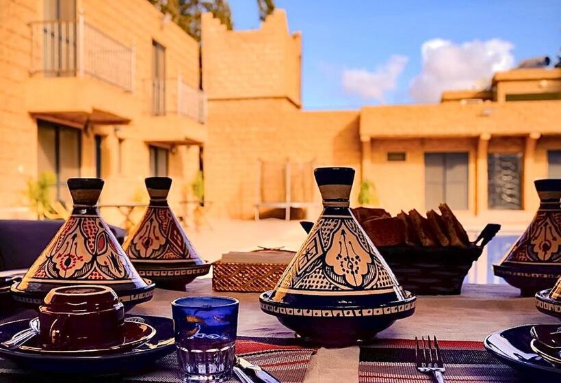 پانسیون Bungalow Kousmat 1