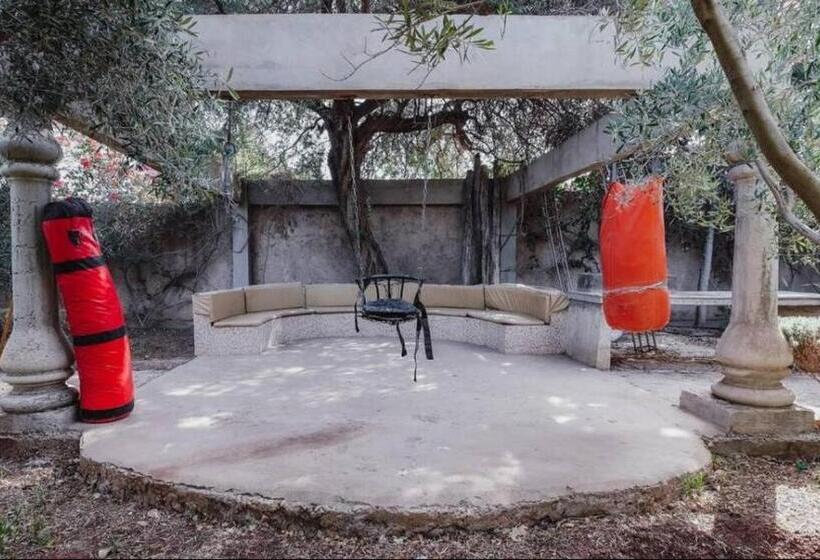 پانسیون Bungalow Kousmat 1