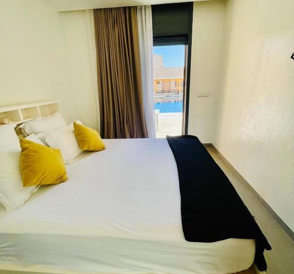 پانسیون Bungalow Kousmat 1