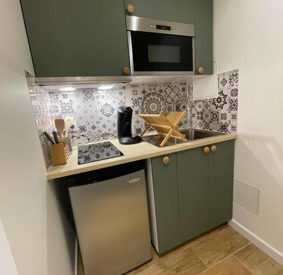 بنسيون Chez Gabriel Et Sophie