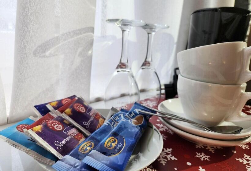 بنسيون Room In Guest Room   City Hotel   Double Room 117