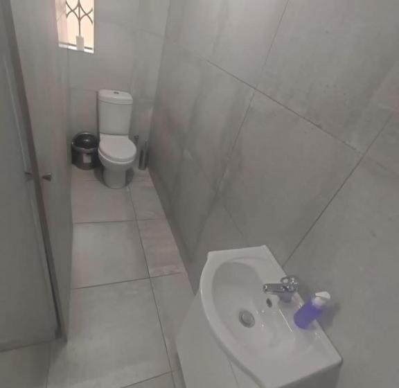 Пансион Clyde S On Dale Guest House