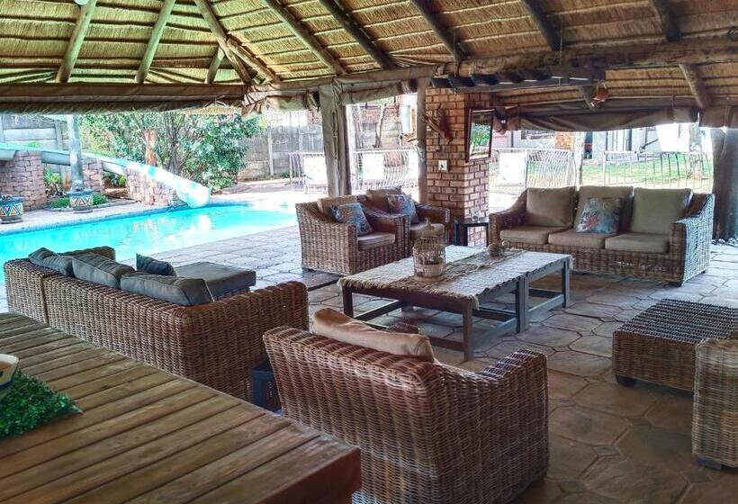 Пансион Clyde S On Dale Guest House