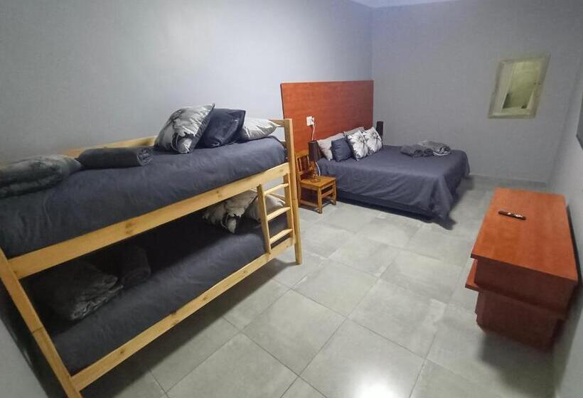 Пансион Clyde S On Dale Guest House