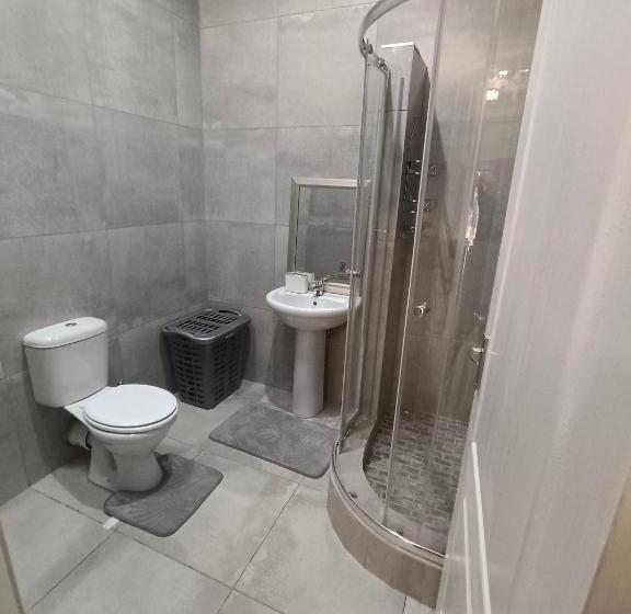 Пансион Clyde S On Dale Guest House