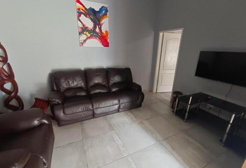 Пансион Clyde S On Dale Guest House