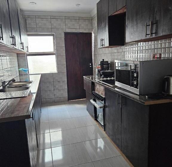 Пансион Dbright Lodge