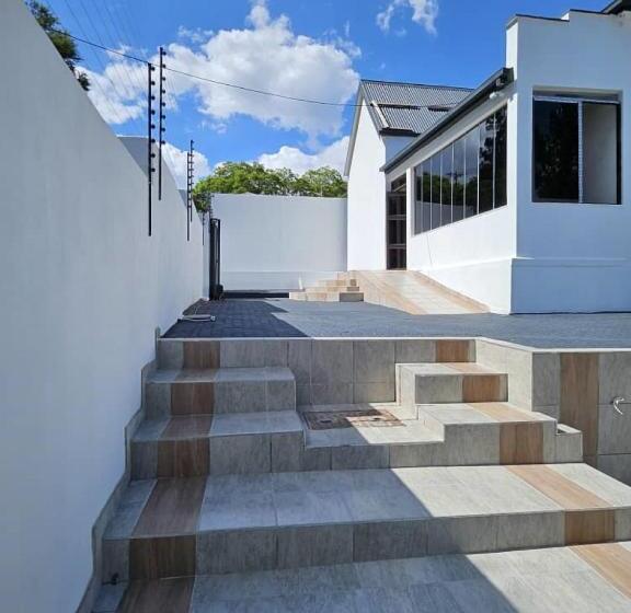 Пансион Dbright Lodge