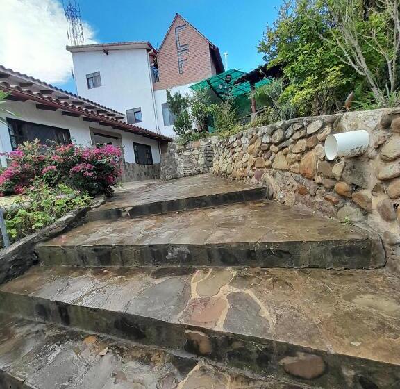 پانسیون Fonda Amboró