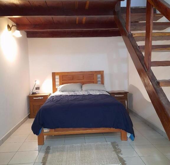 پانسیون Fonda Amboró