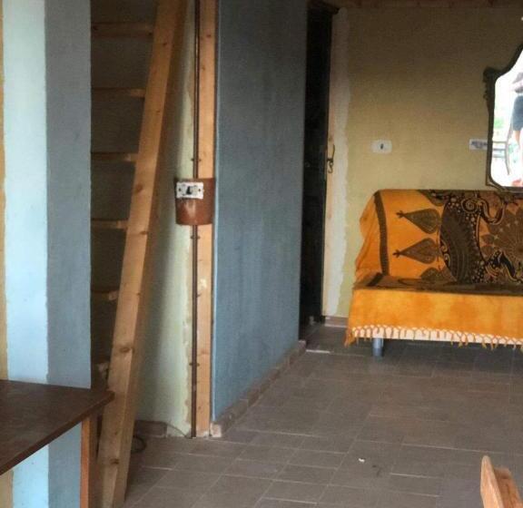 بنسيون Gli Oleandri