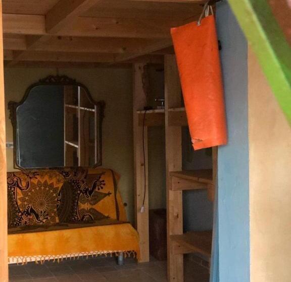 بنسيون Gli Oleandri