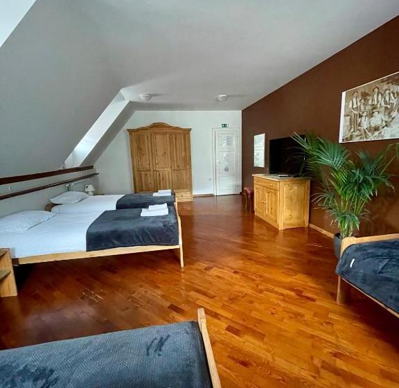 بنسيون Gostišče Barbara