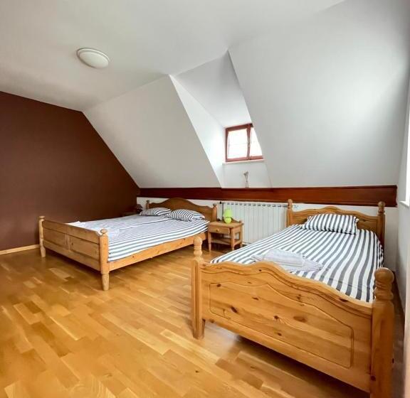 بنسيون Gostišče Barbara