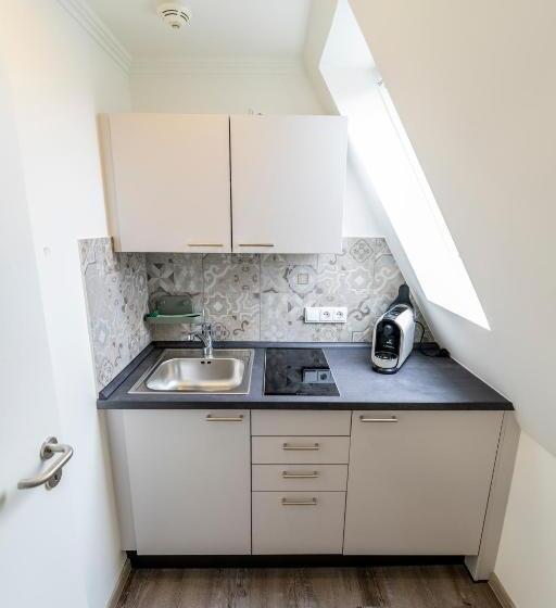 بنسيون Hökis Zimmervermietung 11 Mit Küche