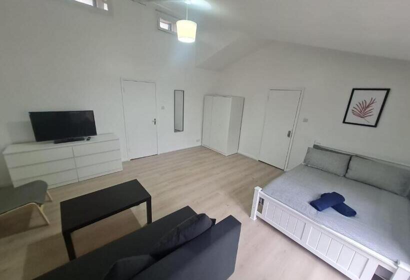 膳宿费 London E2 Rooms