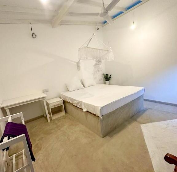 פנסיון Mama S Guests House