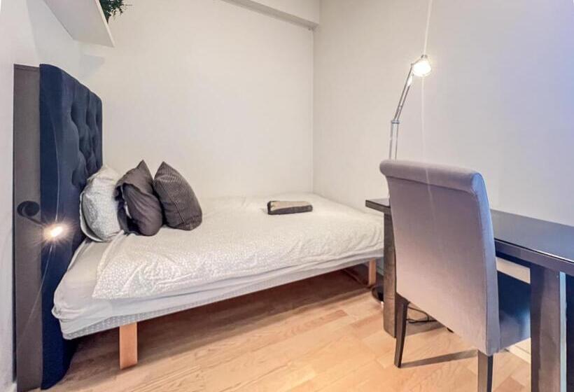 پانسیون Modern Central Rooftop You Ll Love It