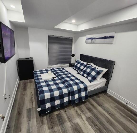 بنسيون New Modern Room In Innisfil