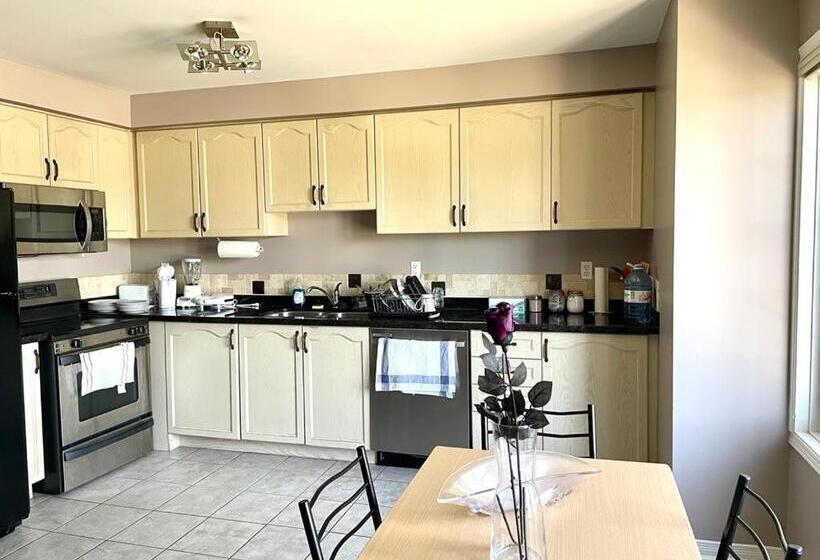 بنسيون Rooms Near Train Station