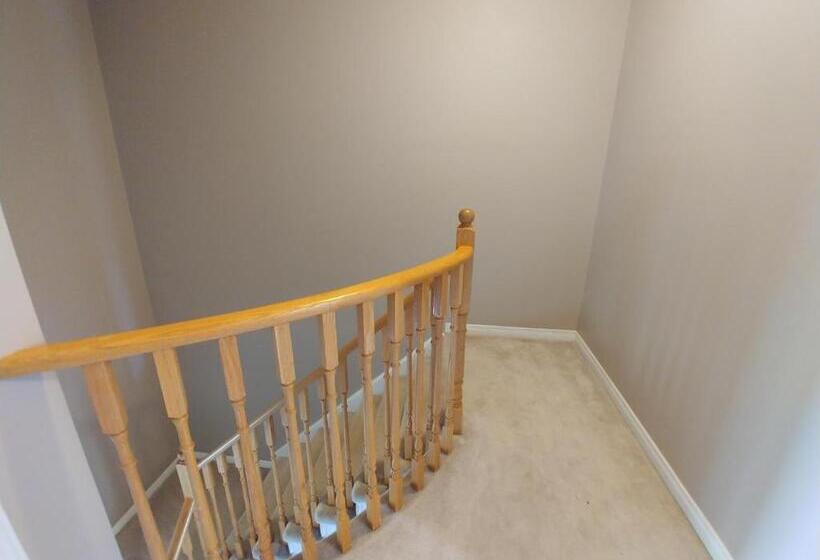 بنسيون Rooms Near Train Station