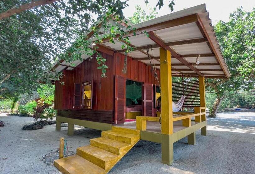 ペンション Sawasdee Resort
