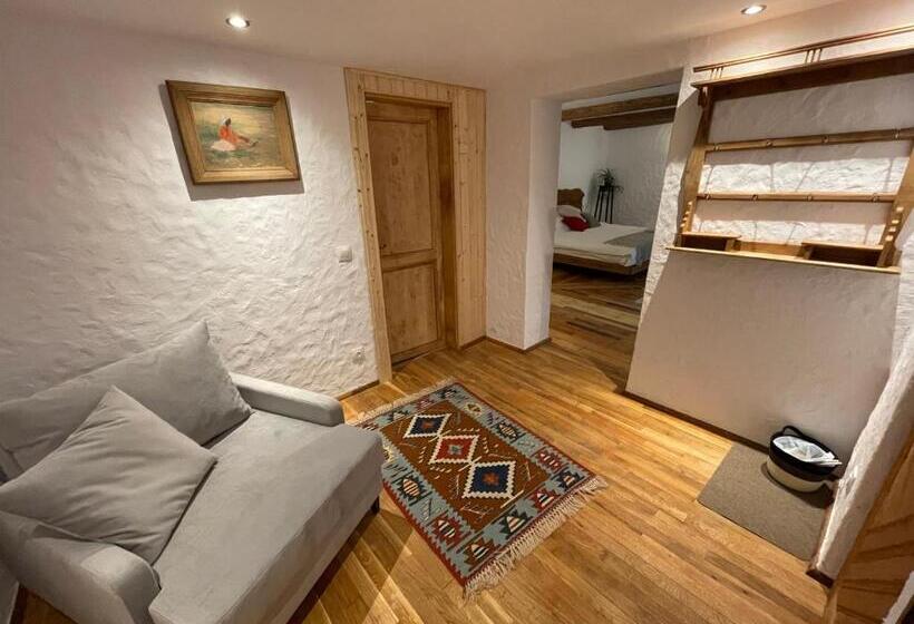 ペンション Suită Pin   Cătun