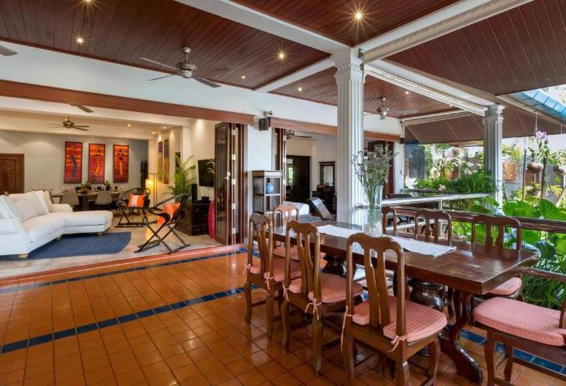 بنسيون Talay Naiharn Villa