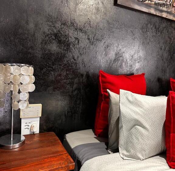 ペンション The Olive Branch Guesthouse And Animal Sanctuary