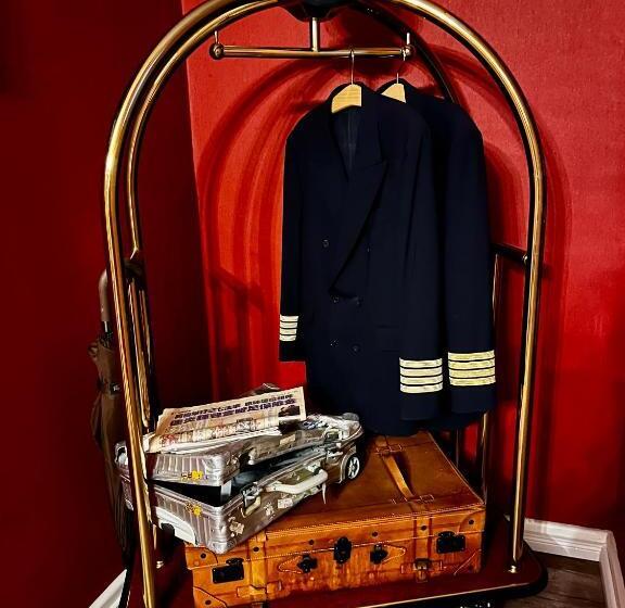 پانسیون Touchdown21