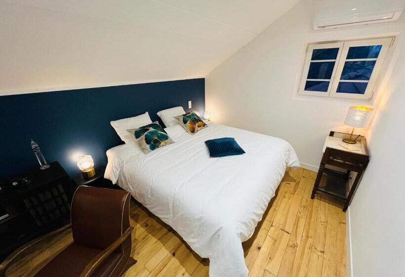 펜션 Villa Les Roches D Yzeron