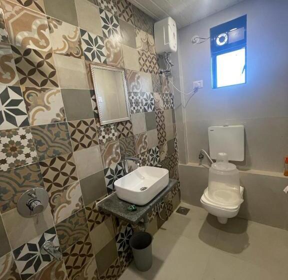 אתר נופש Coastal Paradise