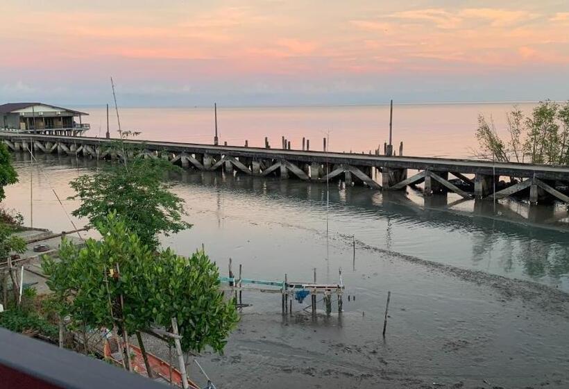 渡假胜地  Limlay House Trat