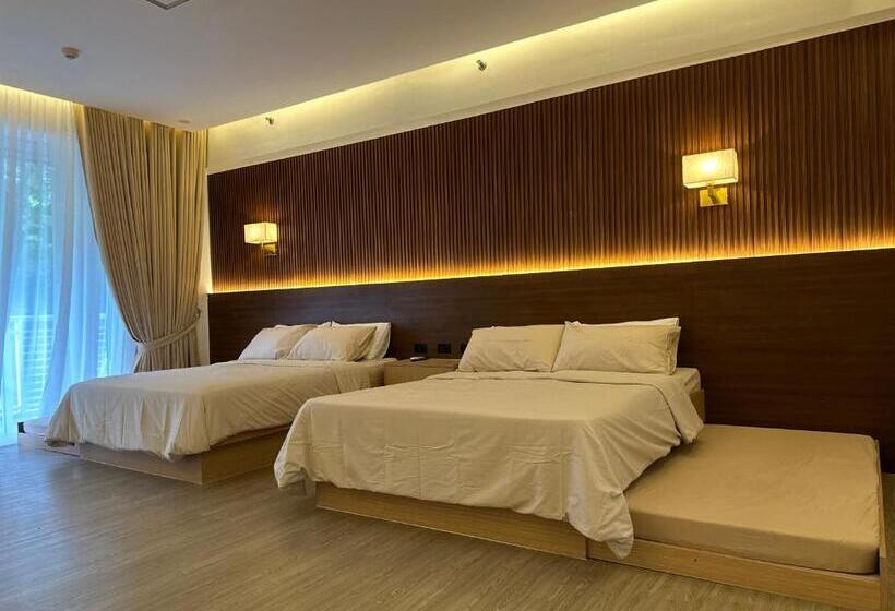 The Beach Suites At Pico De Loro