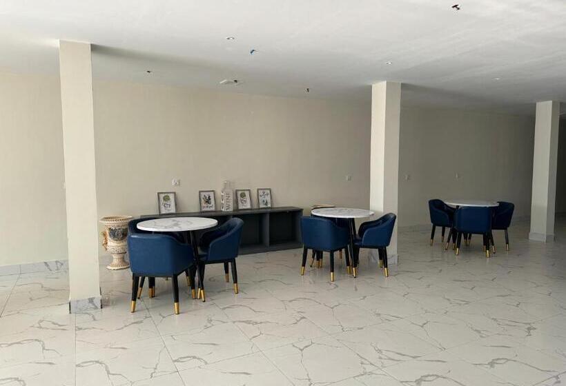 West Port Hotel Boutique