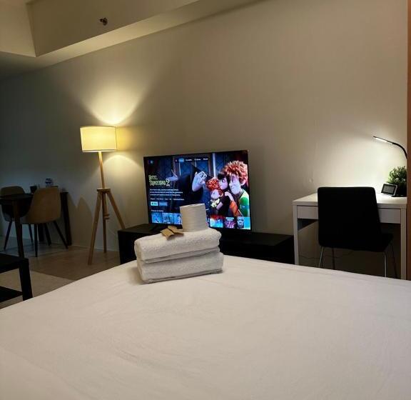 81 Newport Blvd Cluster 4 Unit B 3rd Flr By Rechelle Nunag