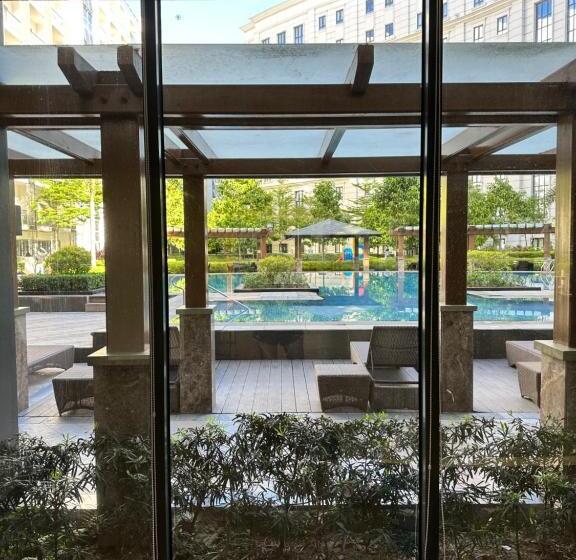 81 Newport Blvd Cluster 4 Unit B 3rd Flr By Rechelle Nunag