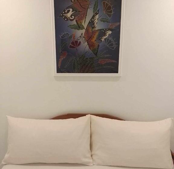 هاستل Casa De Praxides Tourist Inn