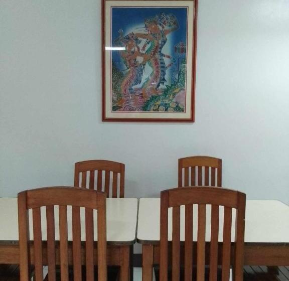 هاستل Casa De Praxides Tourist Inn