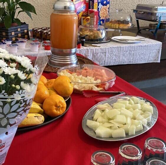 旅馆 Pousada Aurora Peruíbe