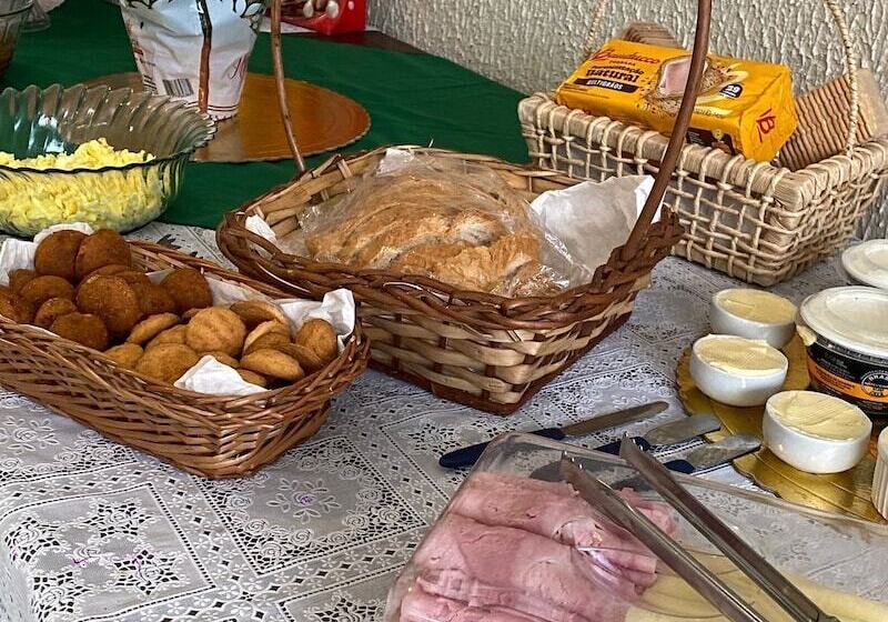 旅馆 Pousada Aurora Peruíbe