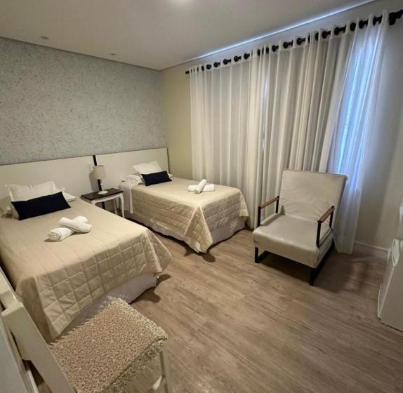 旅馆 Pousada Quinta Dos Medeiros Canela E Ipê Amarelo Gramado