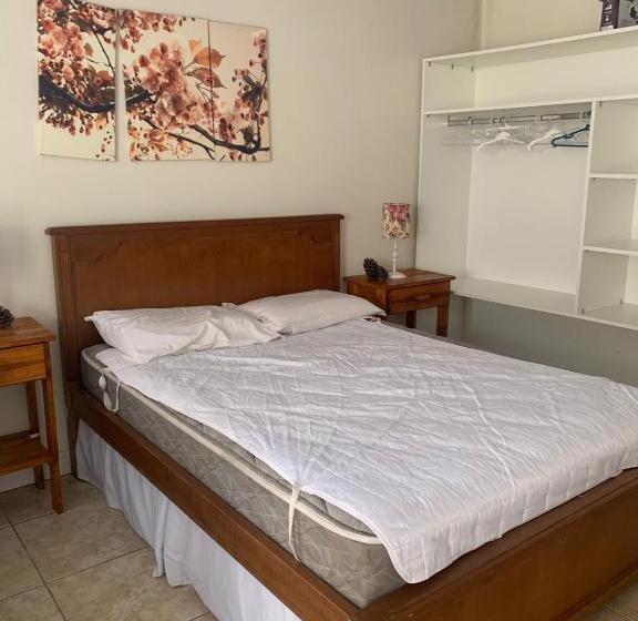 旅馆 Pousada Quinta Dos Medeiros Canela E Ipê Amarelo Gramado