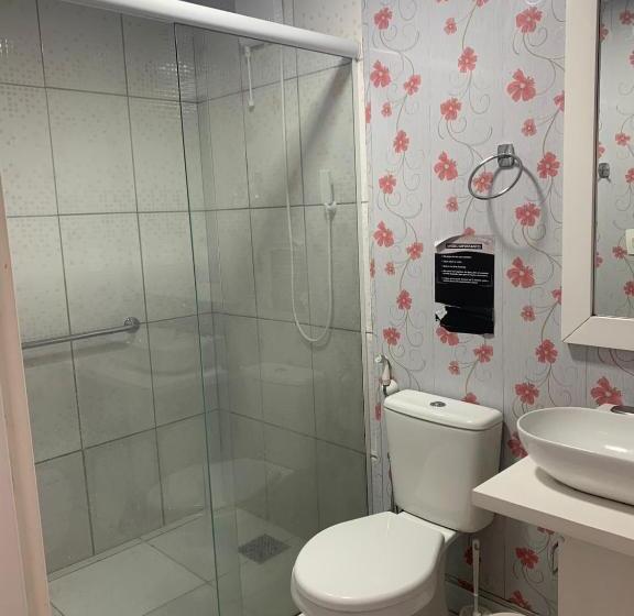 旅馆 Pousada Quinta Dos Medeiros Canela E Ipê Amarelo Gramado