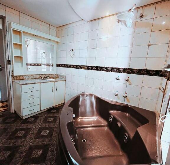 旅馆 Pousada Quinta Dos Medeiros Canela E Ipê Amarelo Gramado